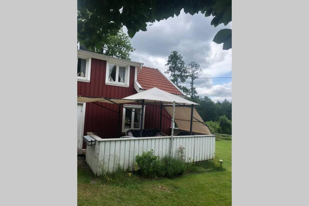 Sommarstugan Aspered Esterno foto